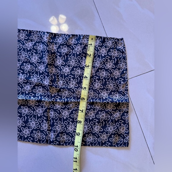 Silk Ombre Lightweight Accent Scarf black floral and gray - Picture 3 of 11